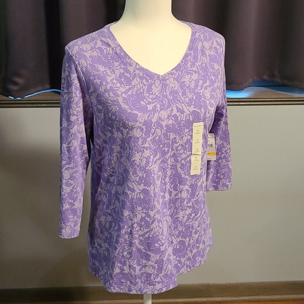 Studio NWT Works Top - Ladies Medium Petite